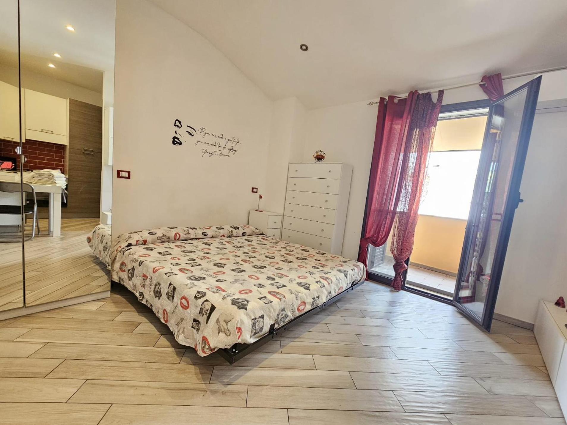Romantico Monolocale Veranda Privata Vista Mare Ρέτζιο ντι Καλάμπρια Εξωτερικό φωτογραφία
